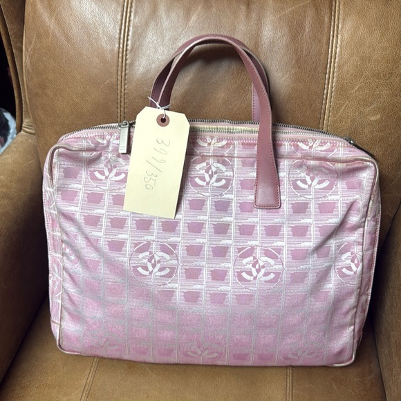 CHANEL BAG - Picture 1 of 12